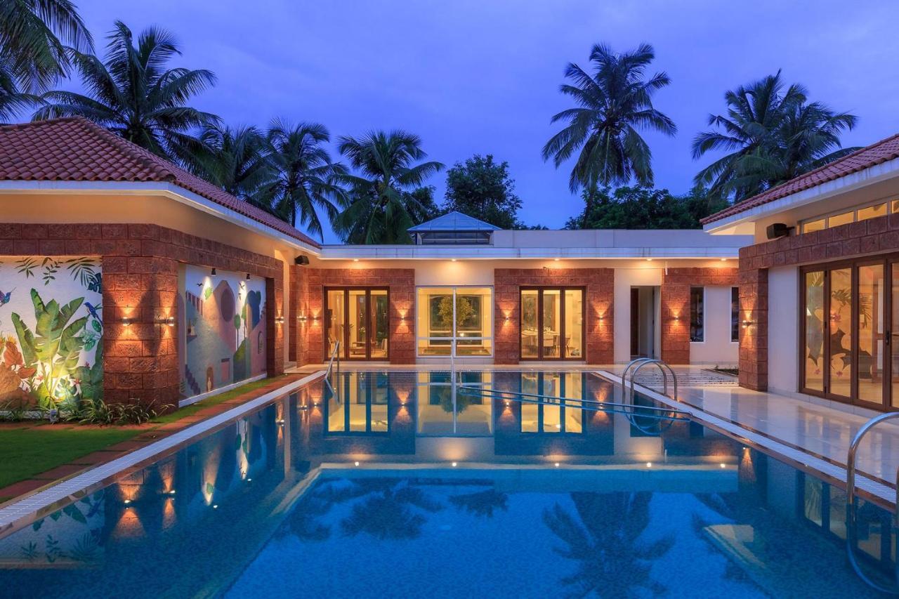 Prism and Palette by Stayvista: Green Oasis with Vibrant Interiors and Leisure Amenities Alibag Exterior photo