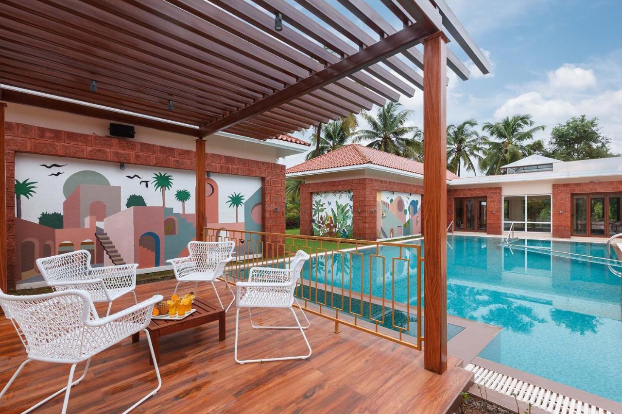 Prism and Palette by Stayvista: Green Oasis with Vibrant Interiors and Leisure Amenities Alibag Exterior photo